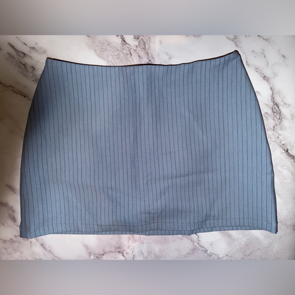 Abercrombie & Fitch Blue Striped Scarlett Skort Large
